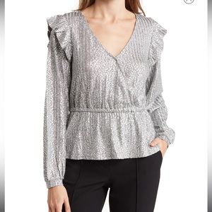 NWT Belldini Ribbed Foil Print Surplice Top Size L